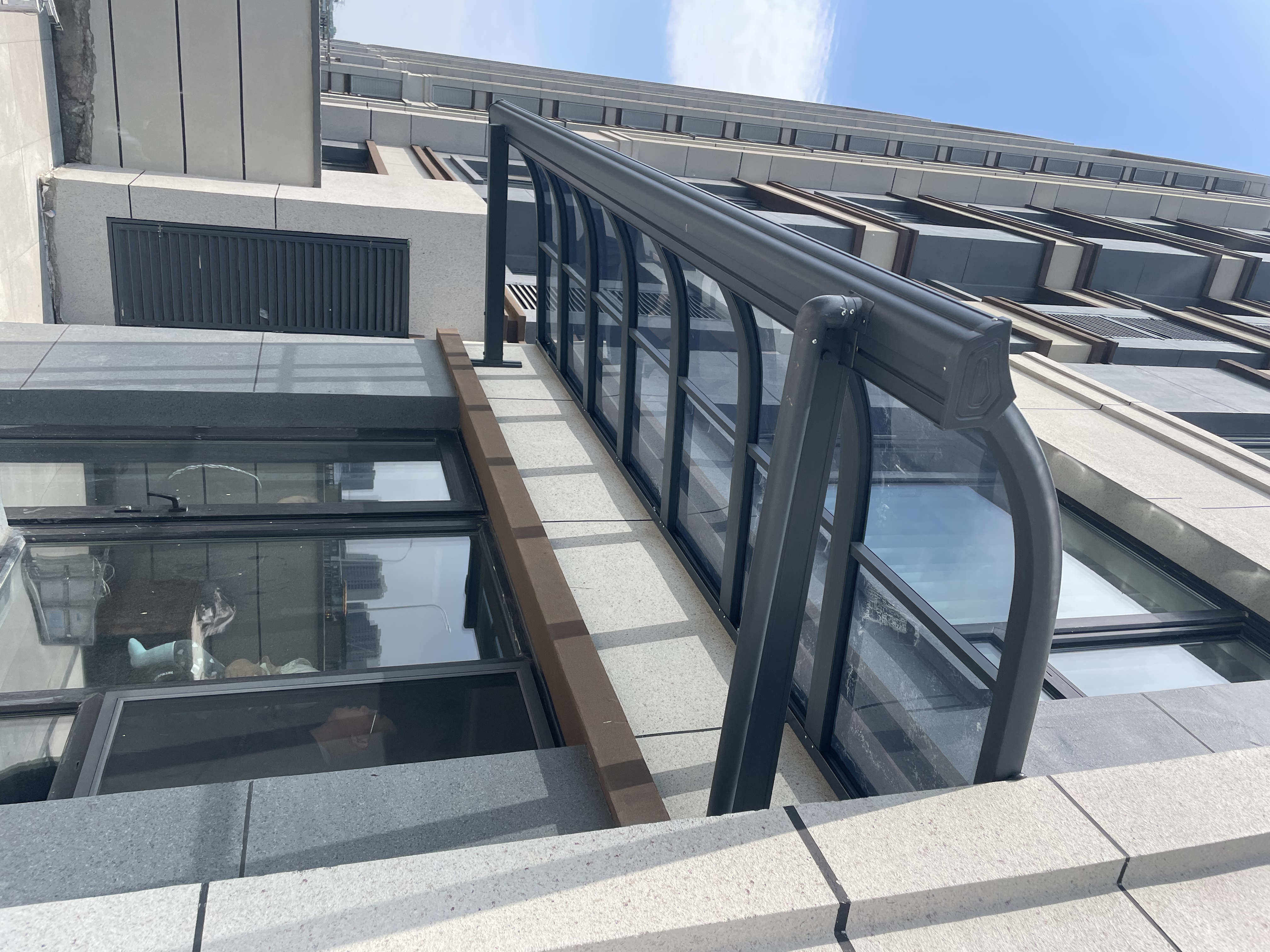 长春阳光房材料全解析：如何打造温暖明亮的冬季居家空间